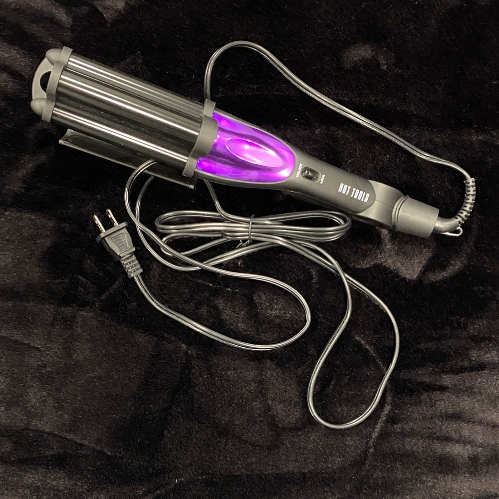 Purple and Black Hair Wave Crimper Styling Tool